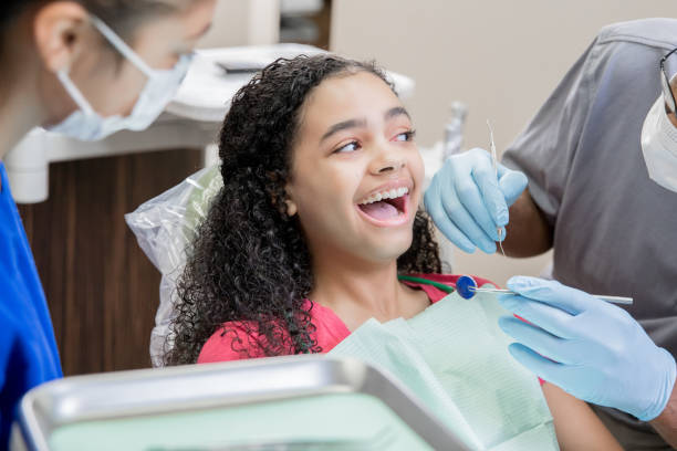 Best Chipped Tooth Repair Near Me  in Rossvle, IL