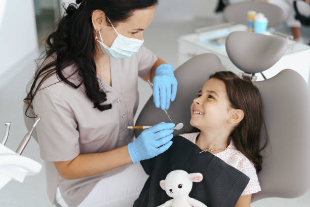 Best Cracked Tooth Emergency Dentist  in Rossvle, IL